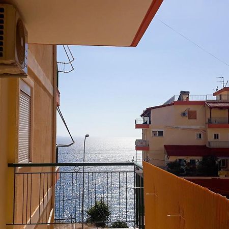 Hotel Sea Breeze Sarandë Exterior foto